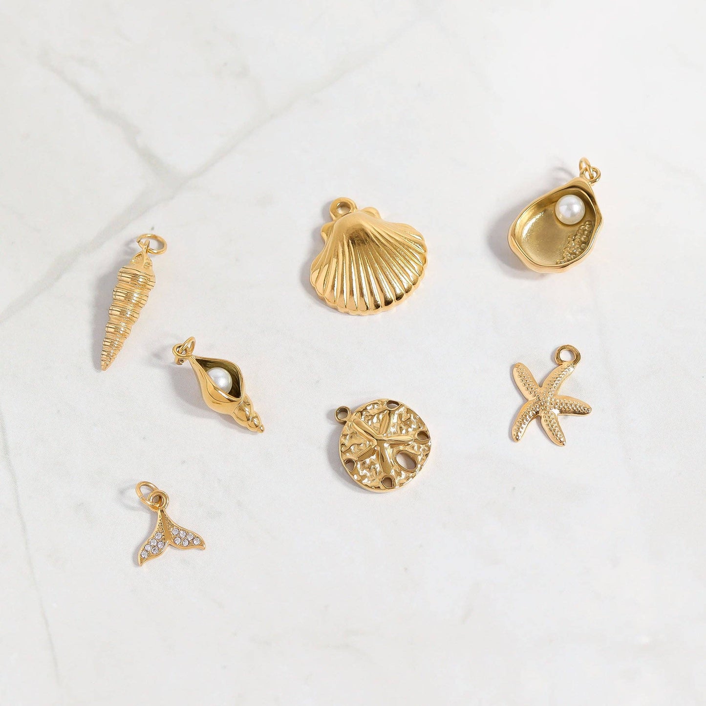 18K Gold PVD Stainless Steel Horn Shell Charm