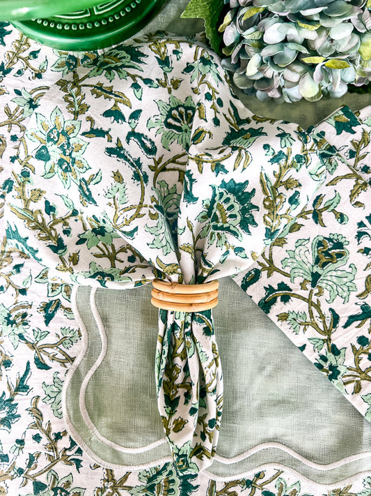 Gunnie's Green Napkins- 18" Set of 4