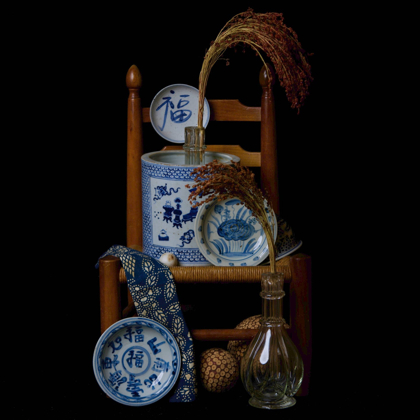 Small Blue and White Porcelain Lotus Dish