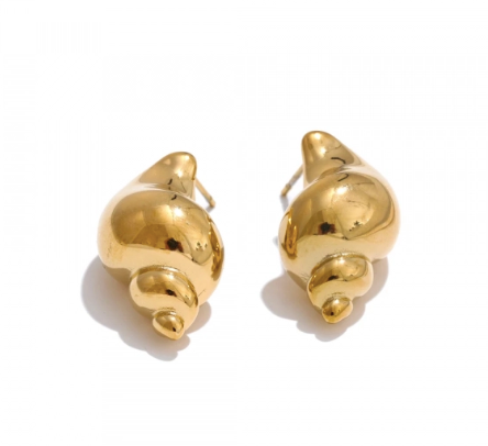 Carolina Conch Earrings