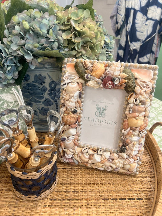 Shell Frame- Natural Cluster 4" x 6"