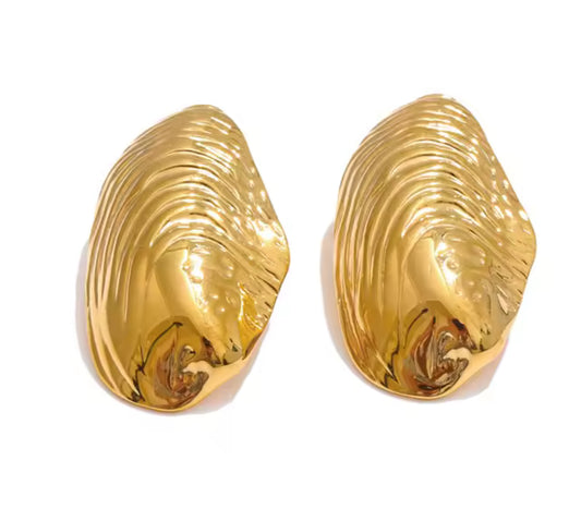 Oyster Earrings