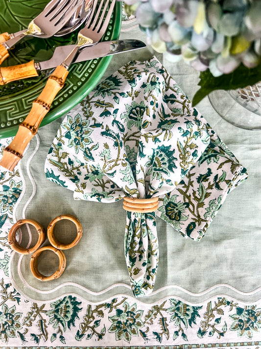 Gunnie's Green Napkins- 18" Set of 4