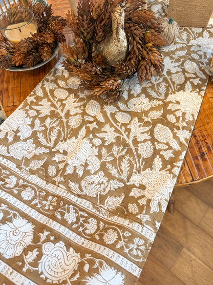 Archdale Acorn Tablecloth