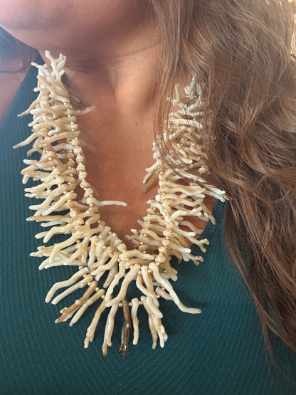 Champagne coral necklace