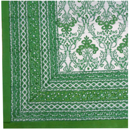 Patti Pat's Ivy Tablecloth